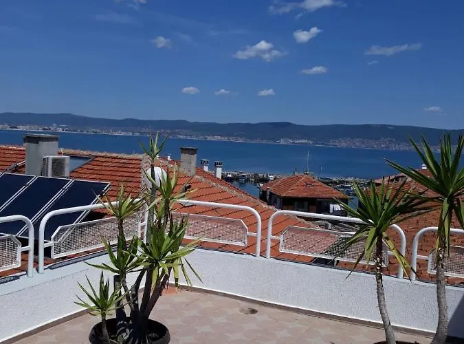 Gæstehus The White House 4*