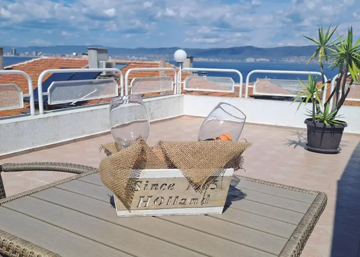 Gæstehus The White House Nessebar