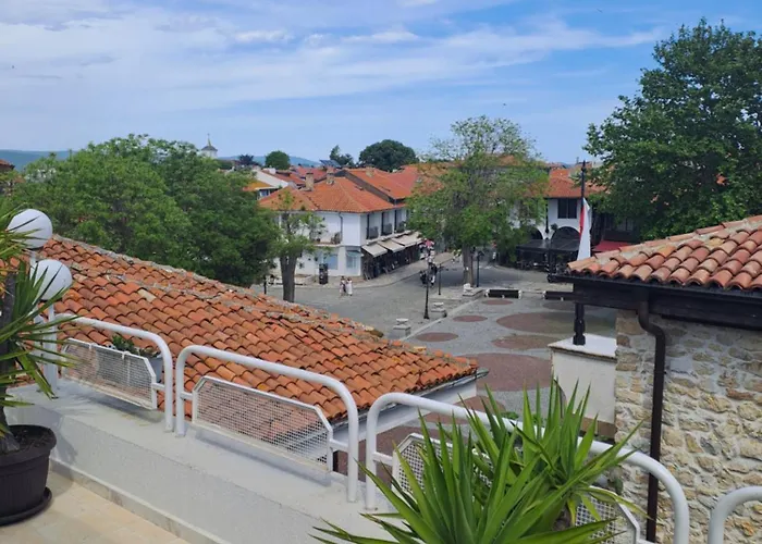 Gæstehus The White House Nessebar