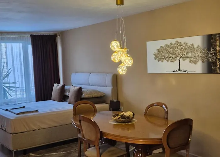 Gæstehus The White House Nessebar