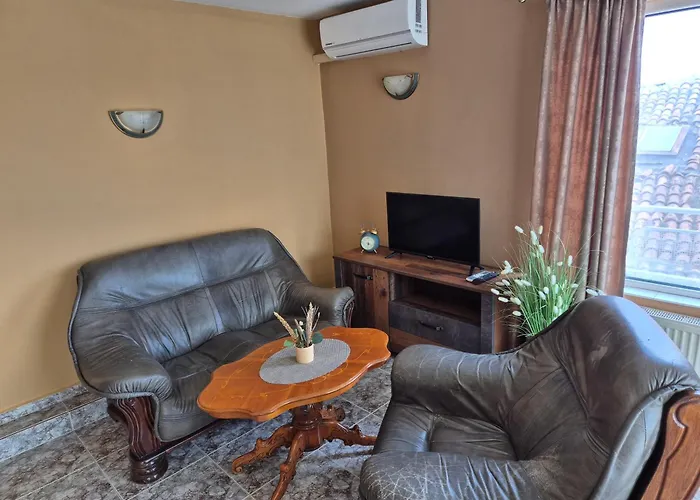 The White House Nessebar