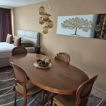 The White House 3* Несебър