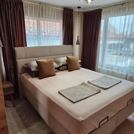 The White House Guest house
