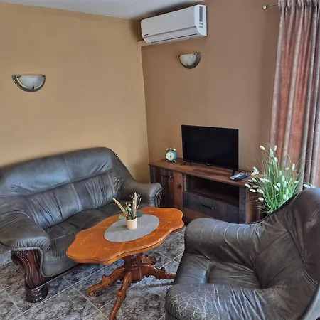 The White House Несебър