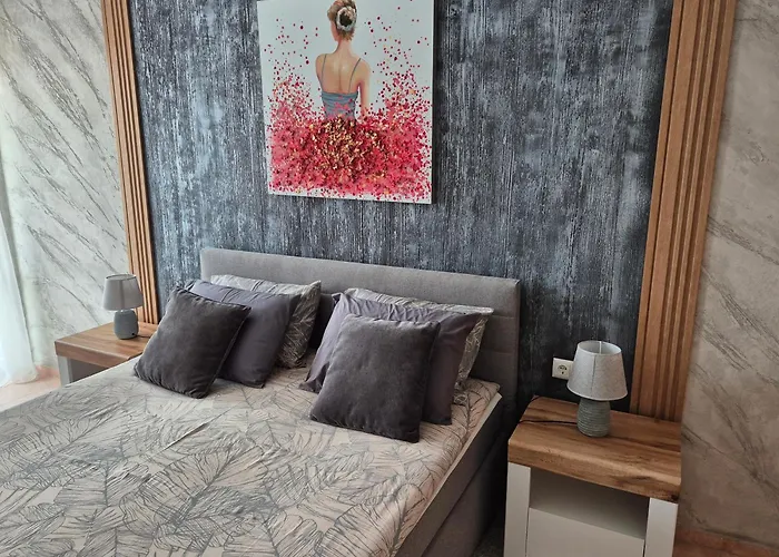 Pensión The White House 4*