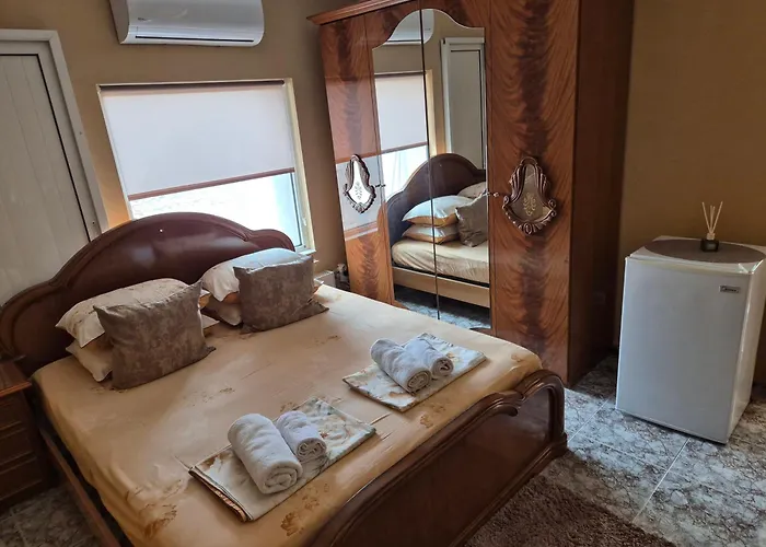 The White House Nesebar